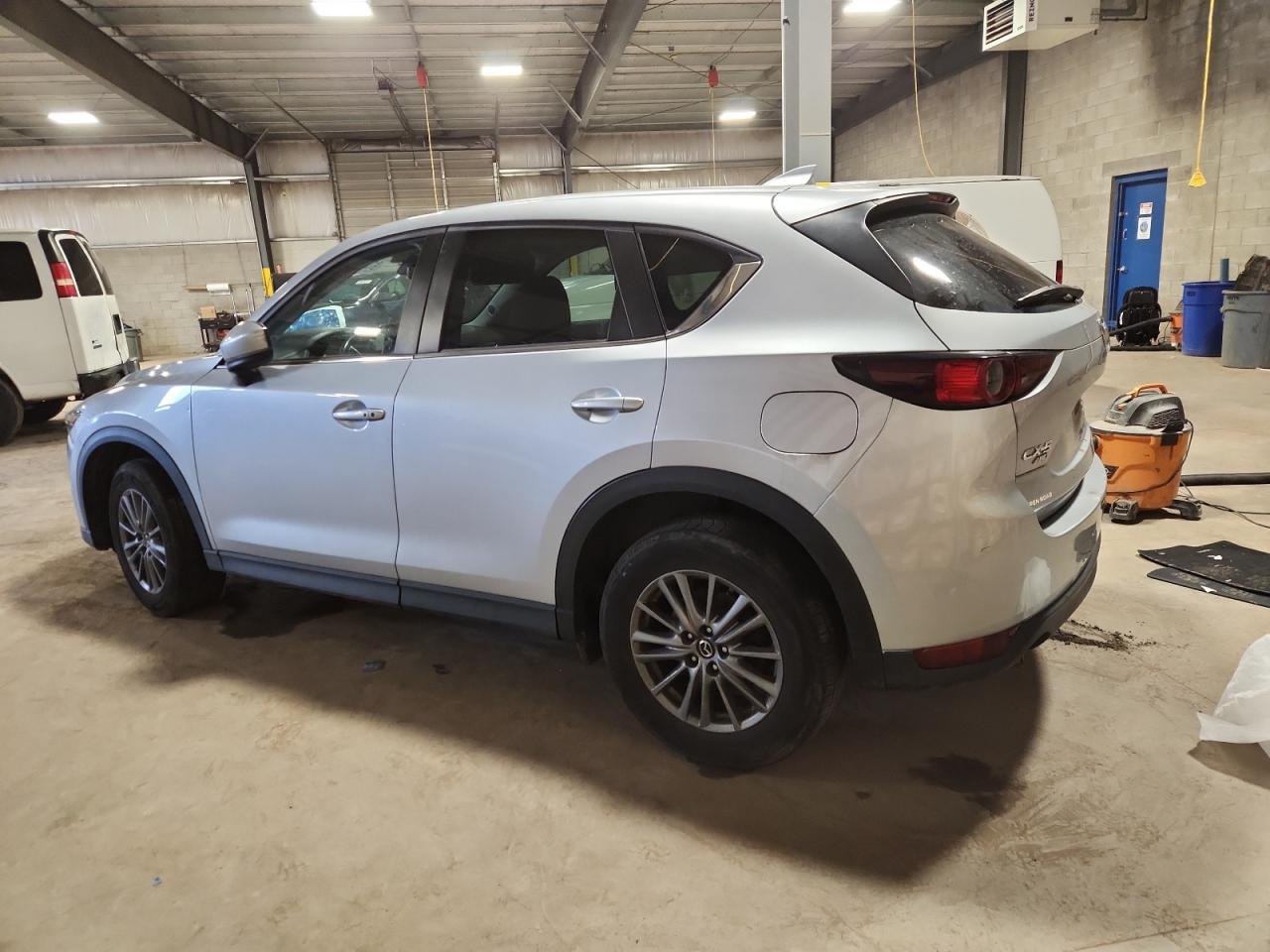 2017 MAZDA CX-5