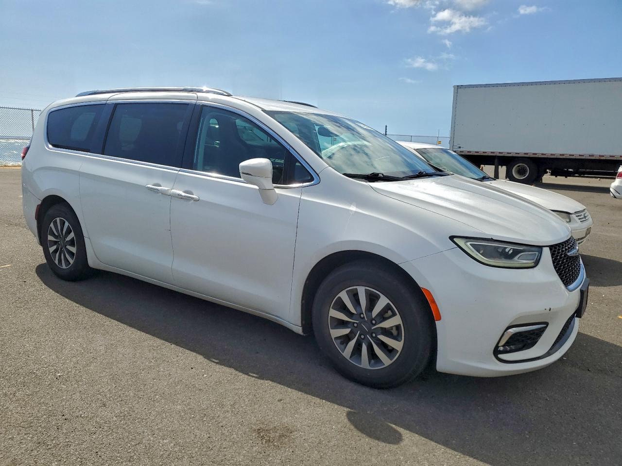 2021 CHRYSLER Pacifica