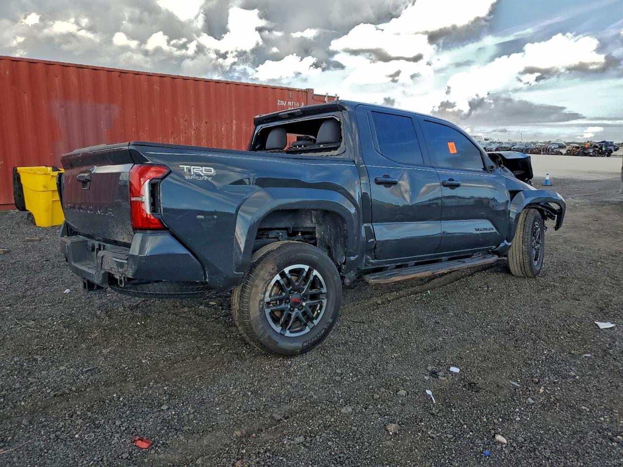 2024 TOYOTA TACOMA