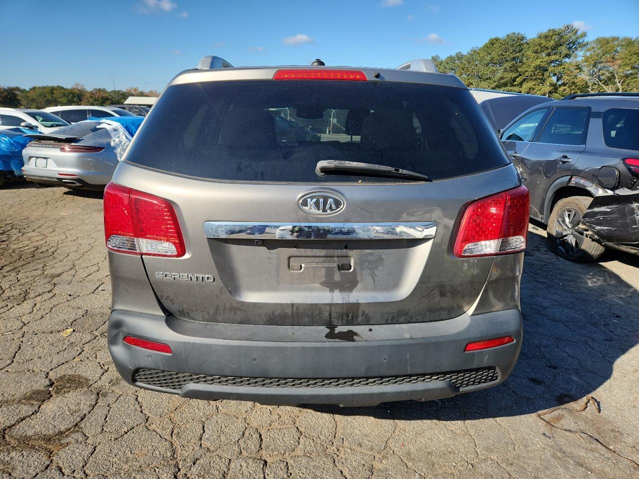 2011 KIA SORENTO