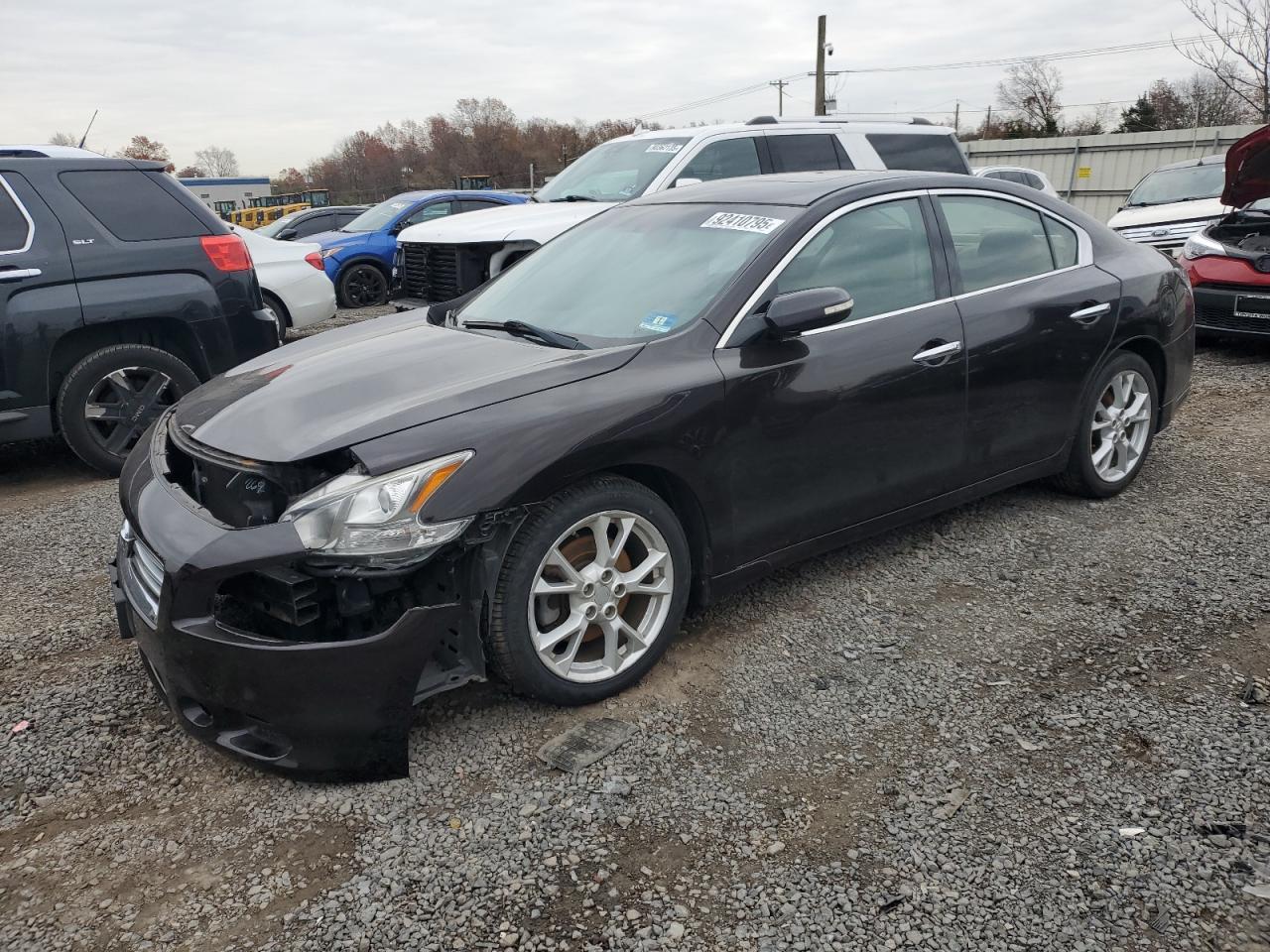 2014 NISSAN Maxima