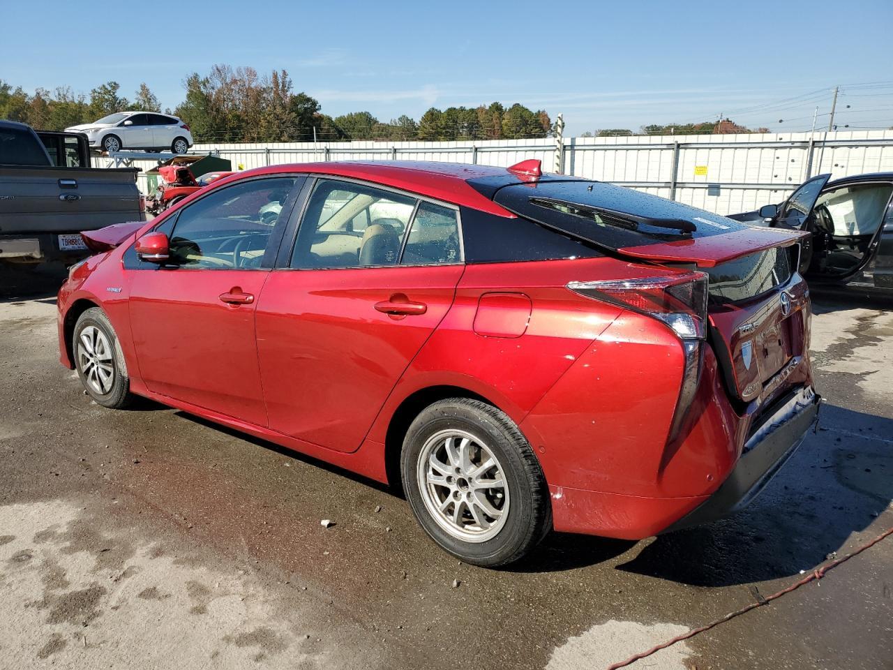 2017 TOYOTA PRIUS