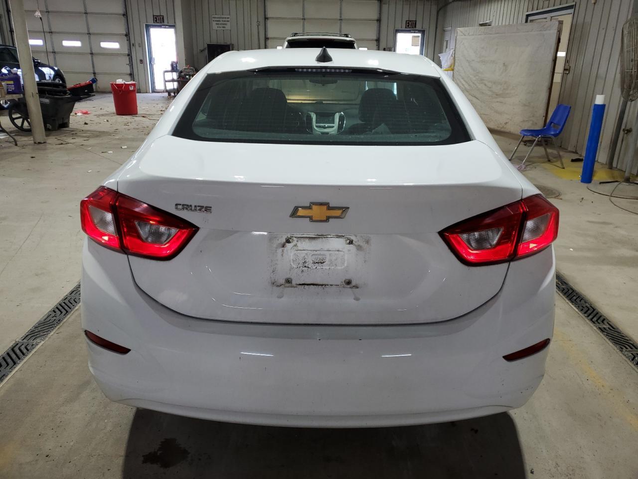 2017 CHEVROLET CRUZE
