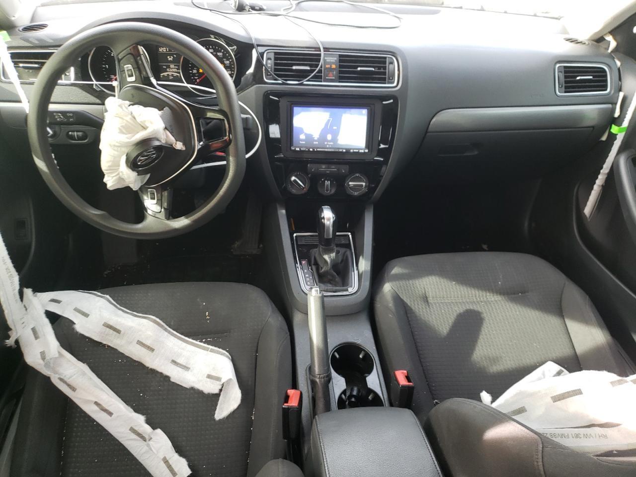 2015 VOLKSWAGEN JETTA