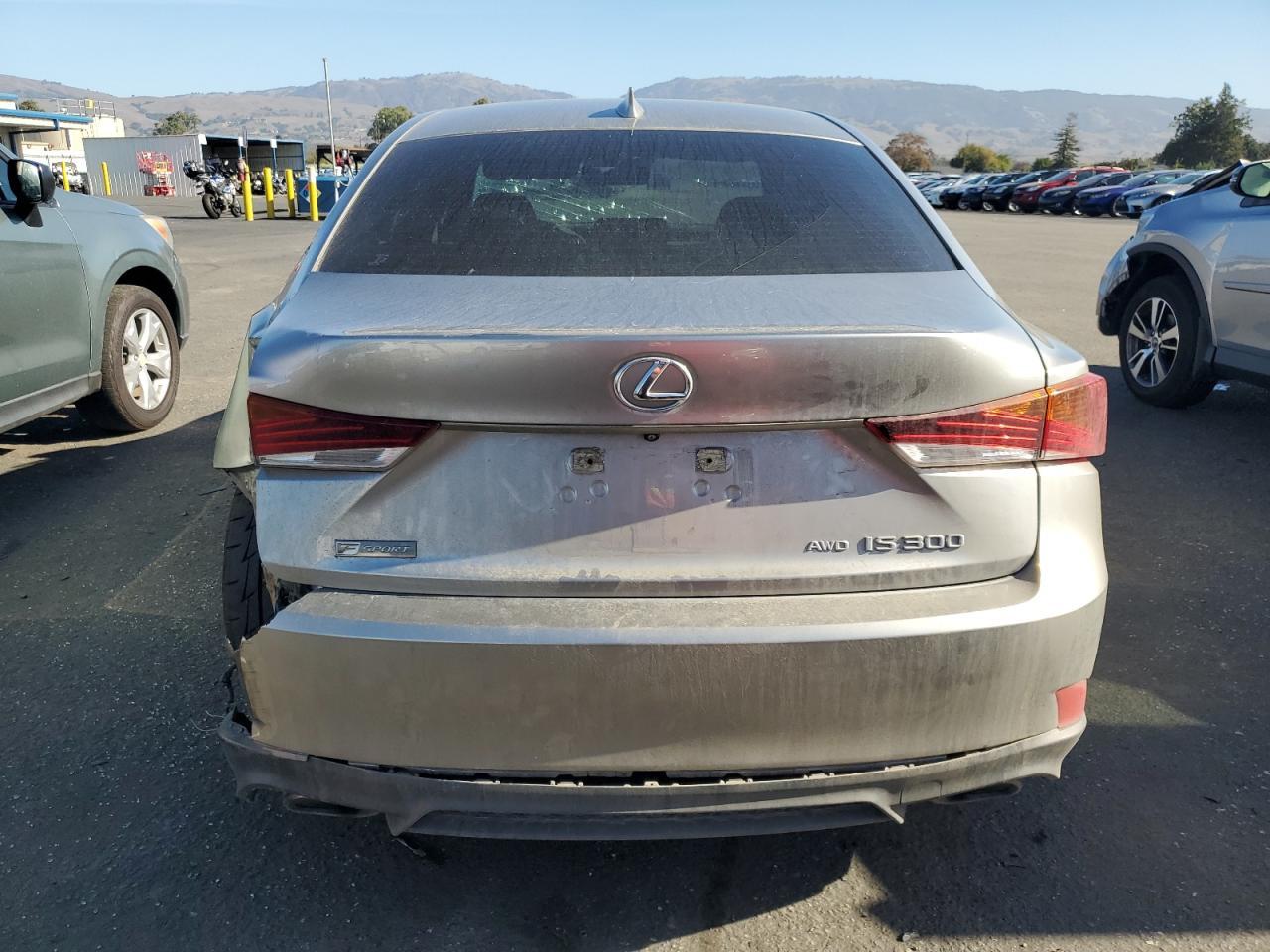 2017 LEXUS IS 300