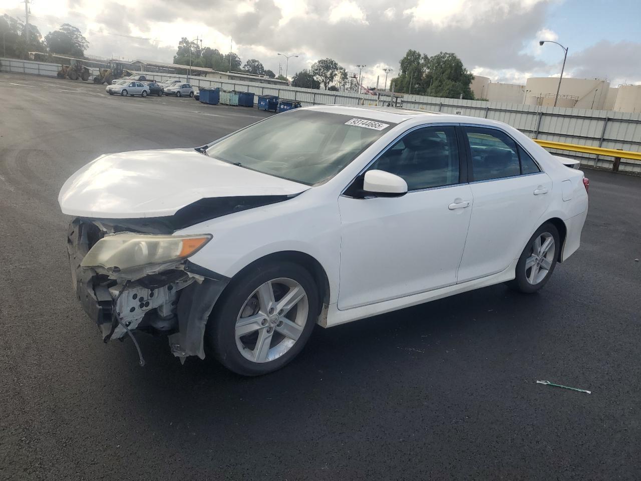 2012 TOYOTA CAMRY