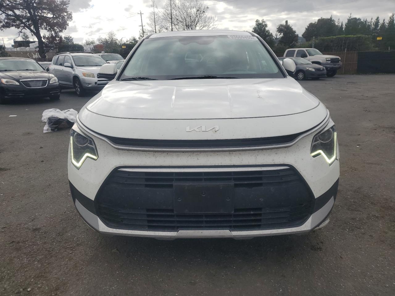 2024 KIA Niro