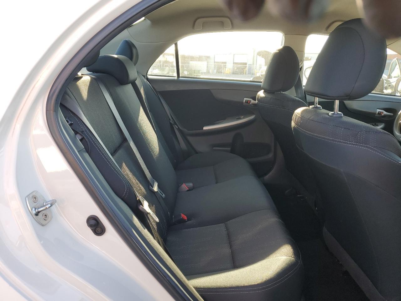 2012 TOYOTA COROLLA
