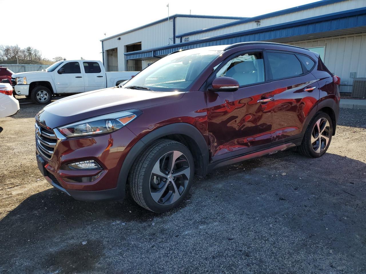 2016 HYUNDAI TUCSON