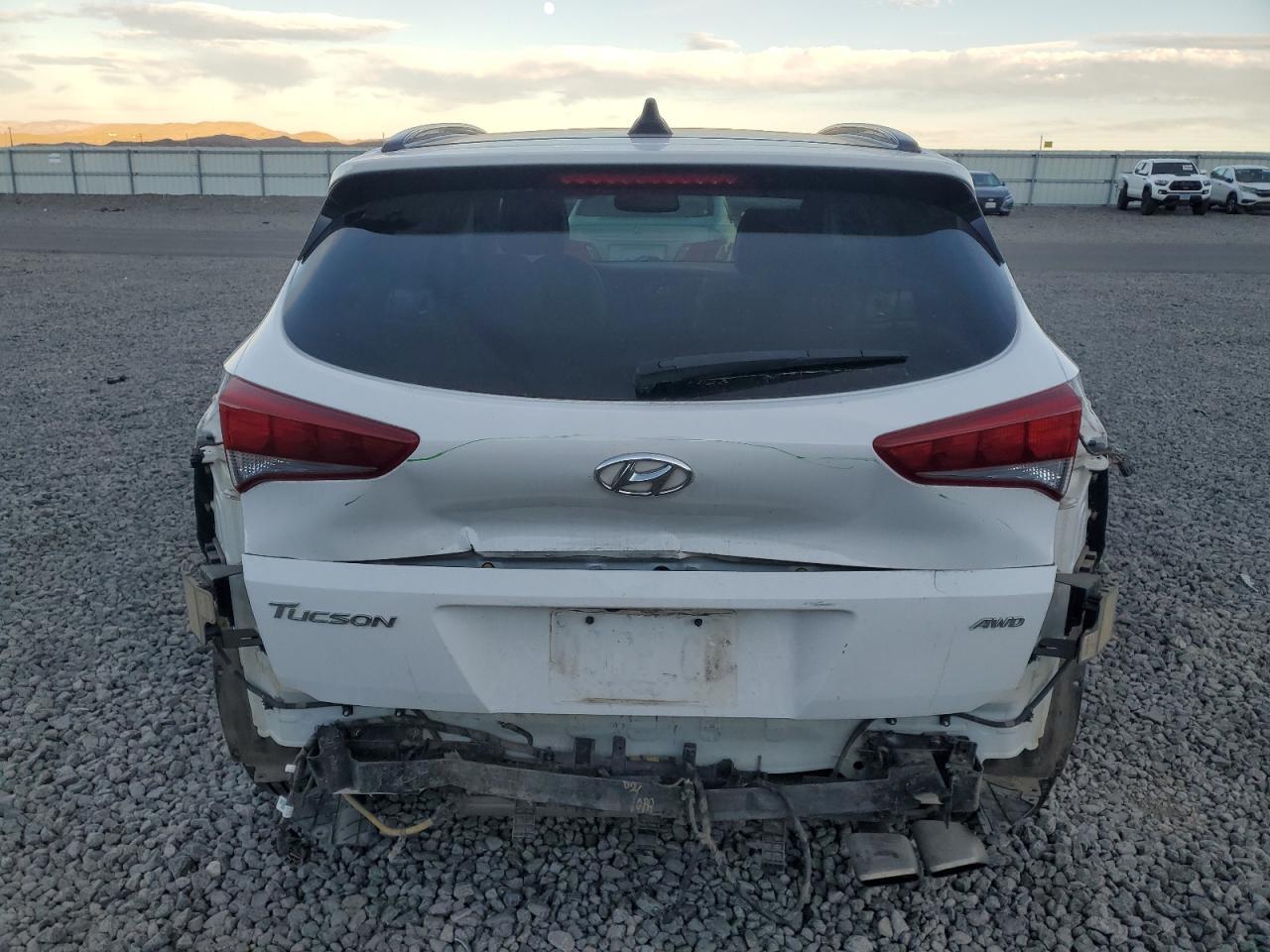 2018 HYUNDAI TUCSON