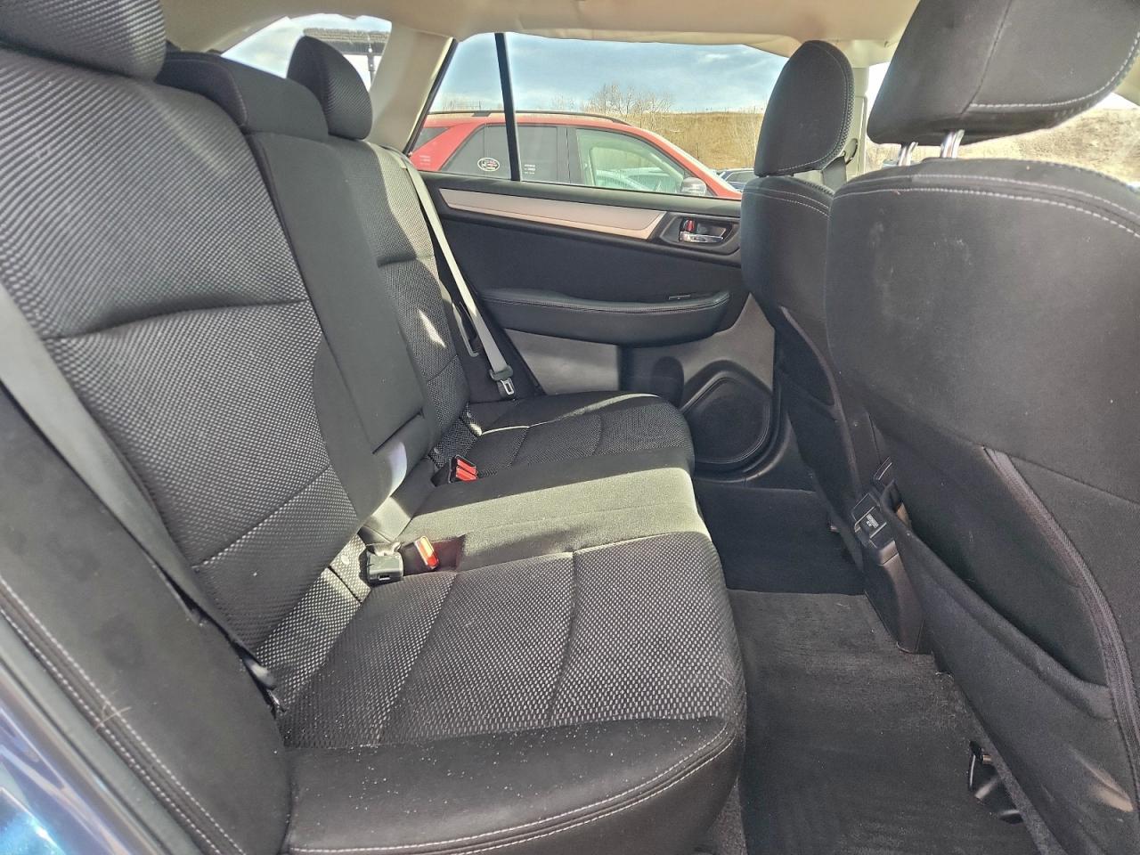 2018 SUBARU Outback
