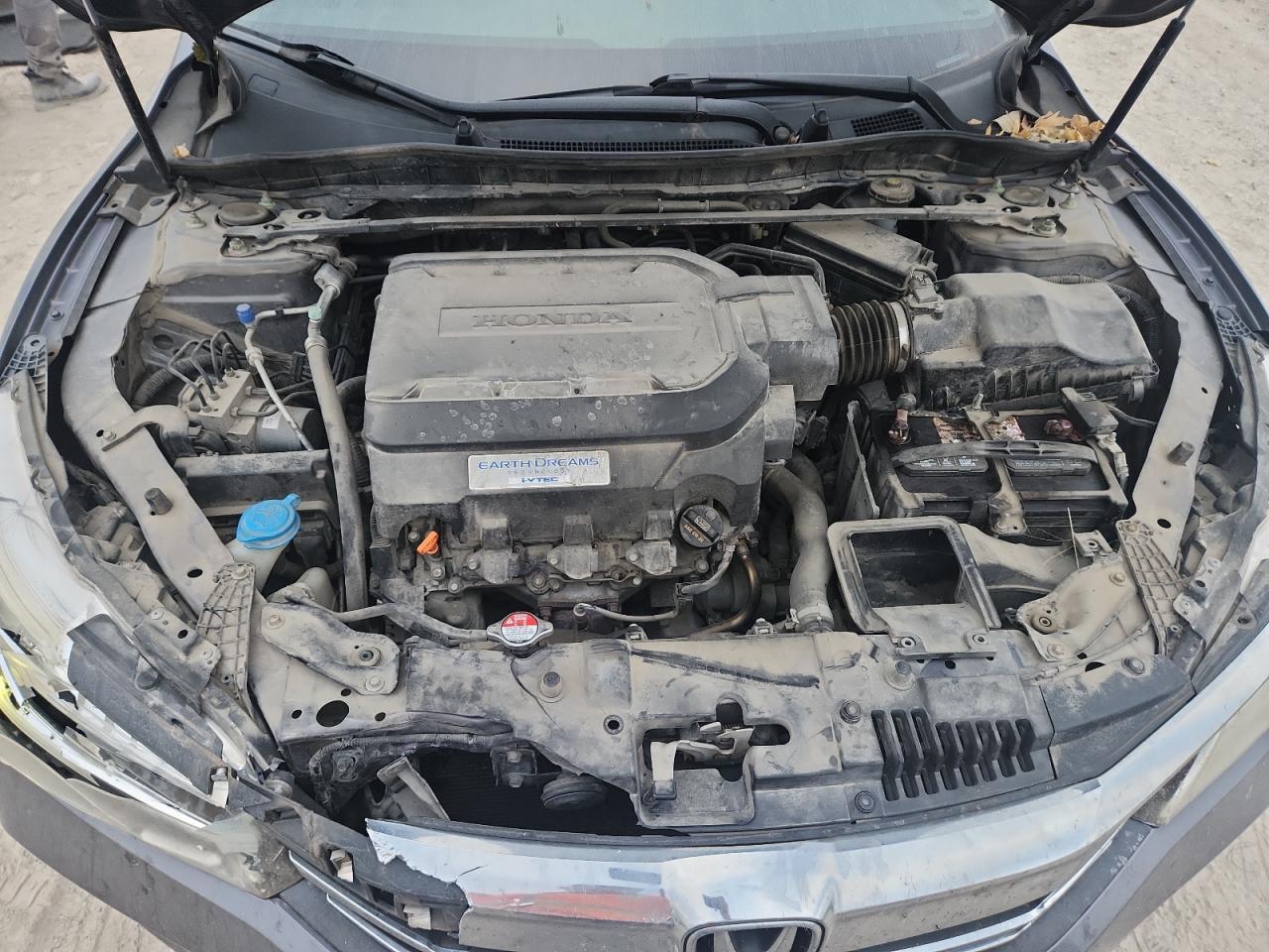 2016 HONDA ACCORD