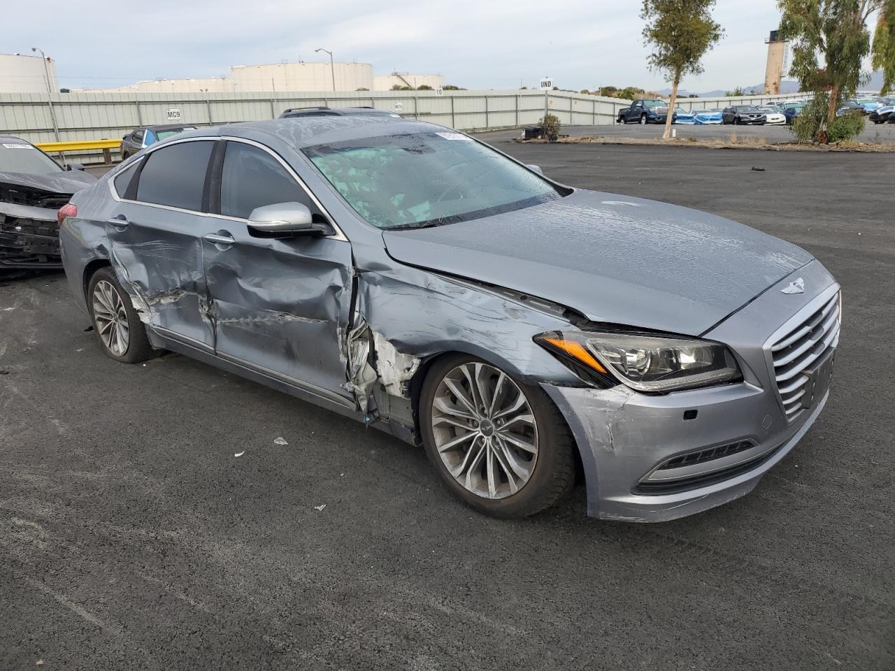 2015 HYUNDAI GENESIS