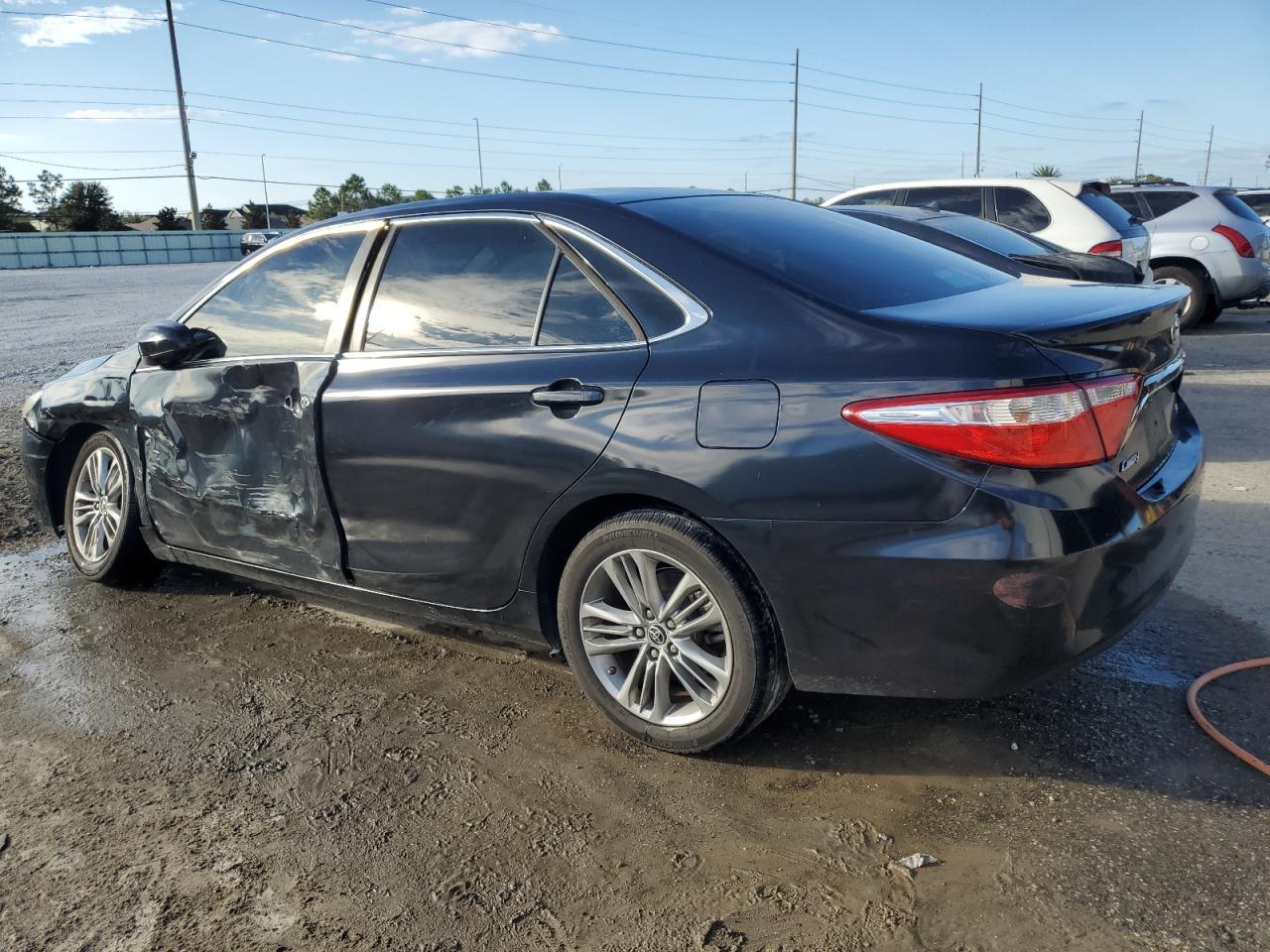 2015 TOYOTA CAMRY