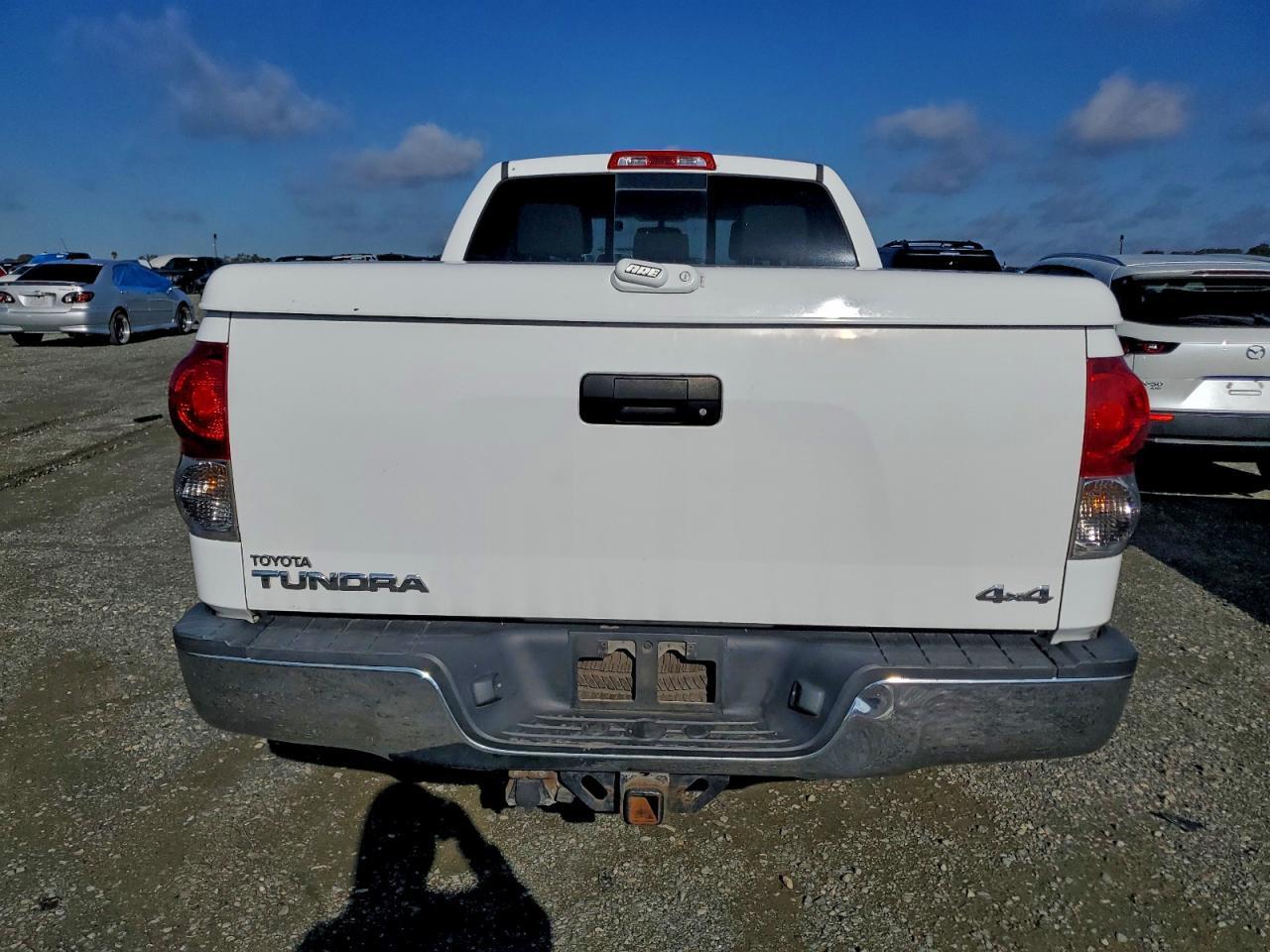 2008 TOYOTA TUNDRA