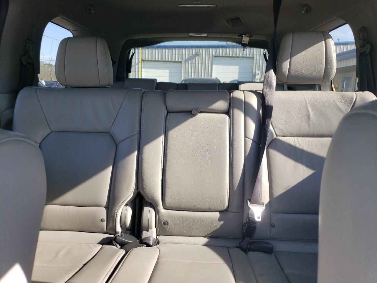 2015 HONDA PILOT