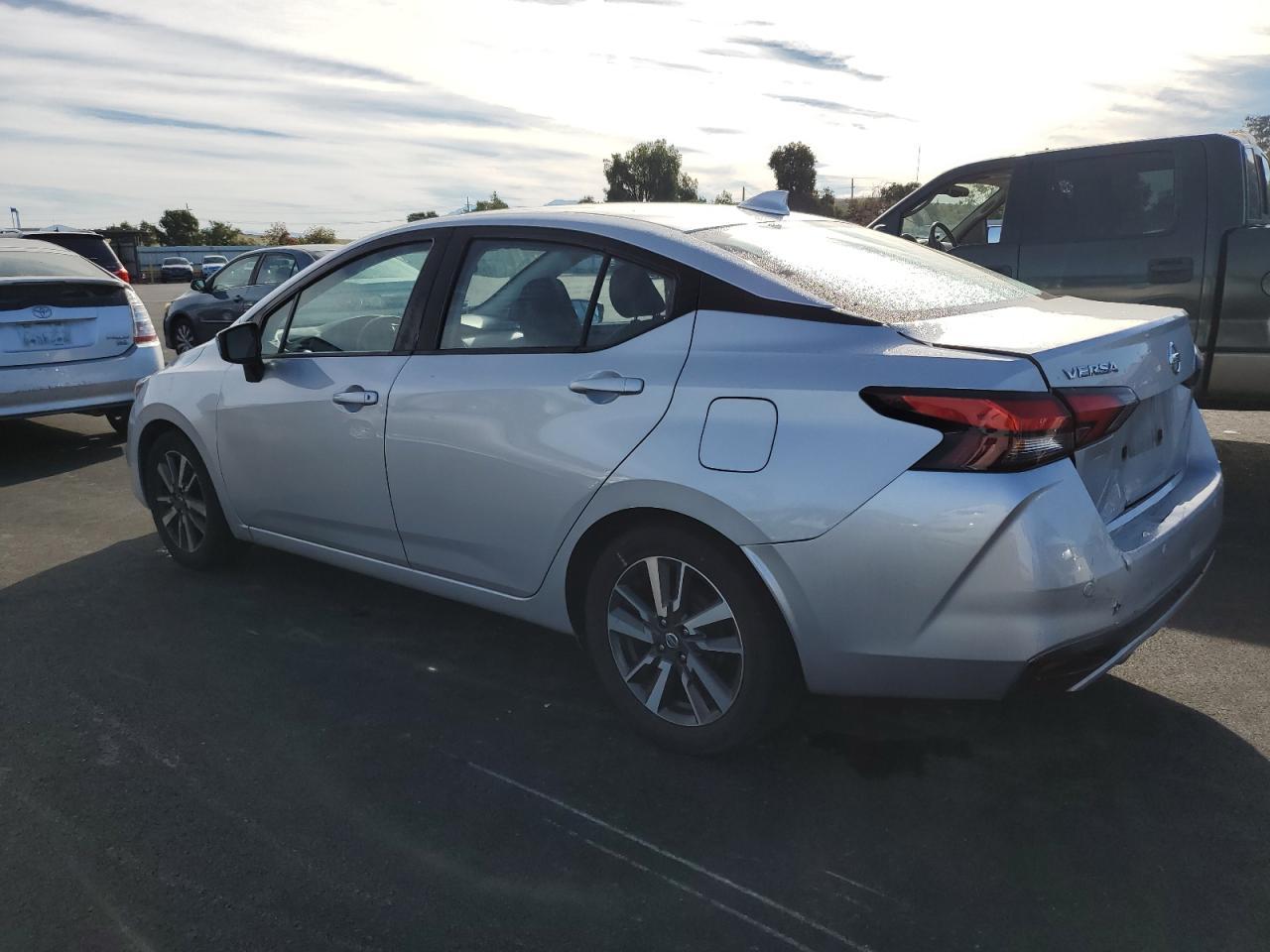 2021 NISSAN VERSA