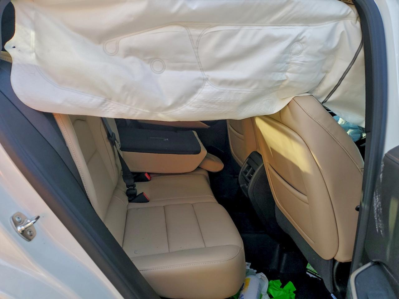 2024 CADILLAC XT4
