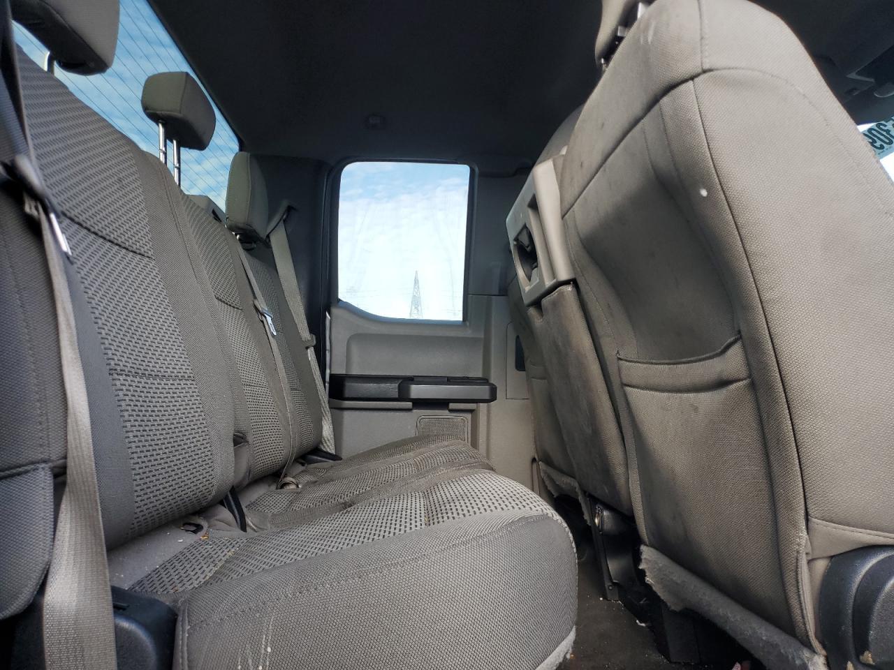 2015 FORD F-150