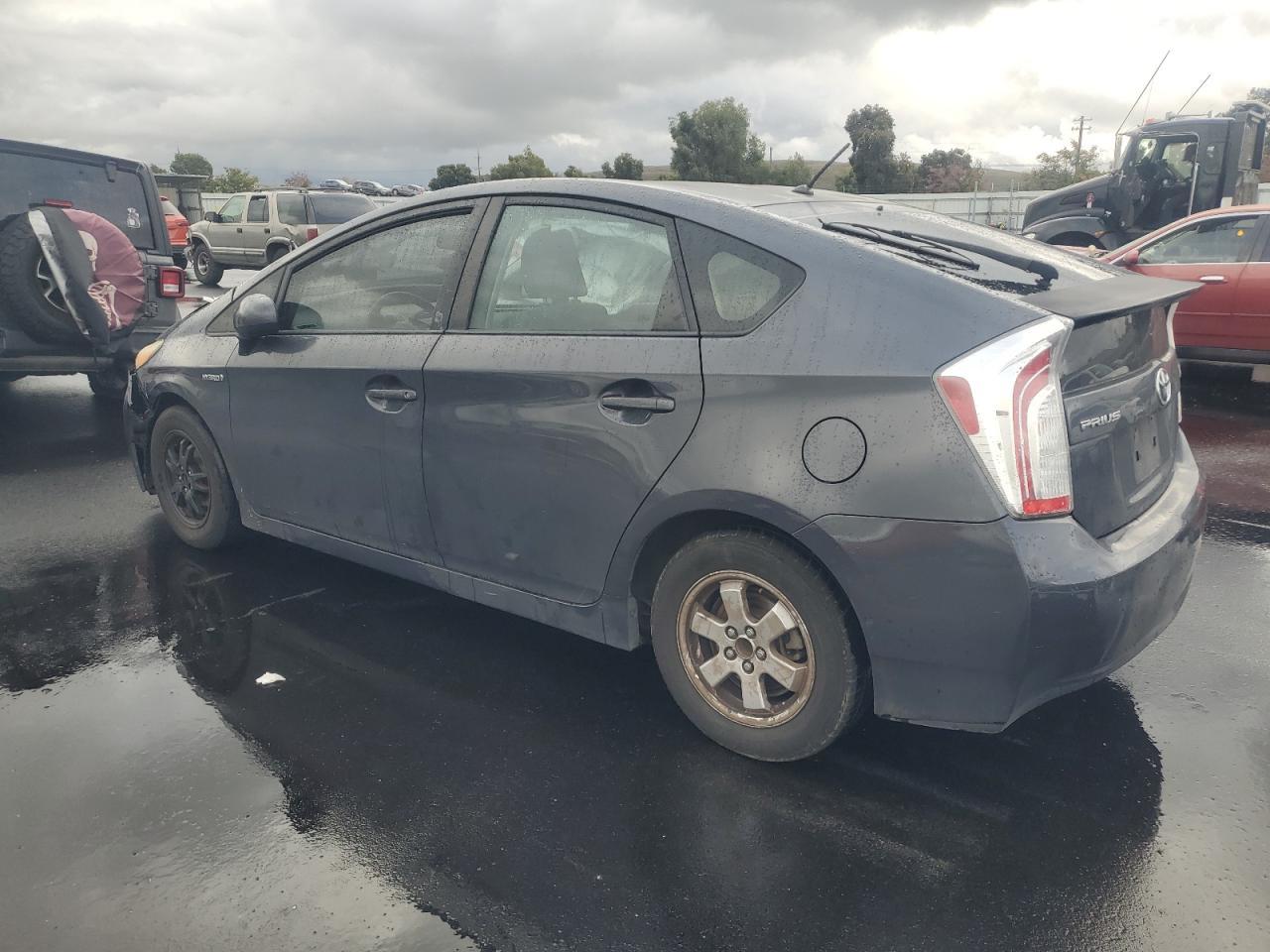 2014 TOYOTA PRIUS