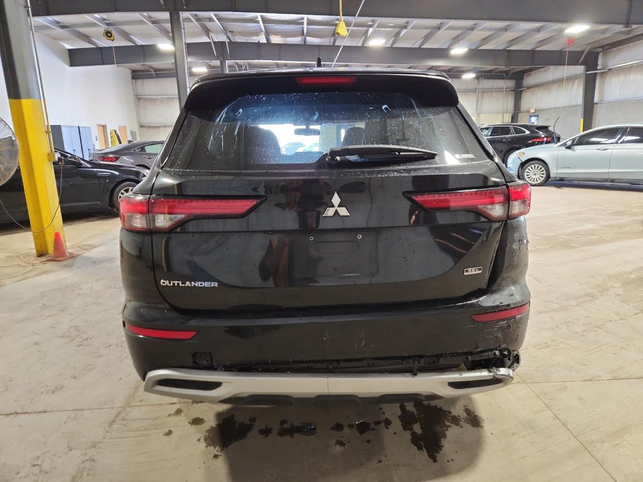 2022 MITSUBISHI outlander