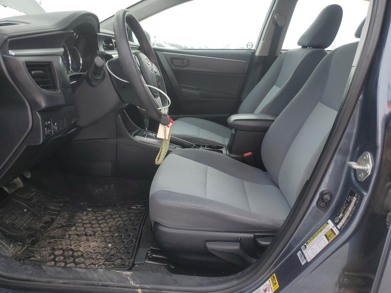 2015 TOYOTA COROLLA