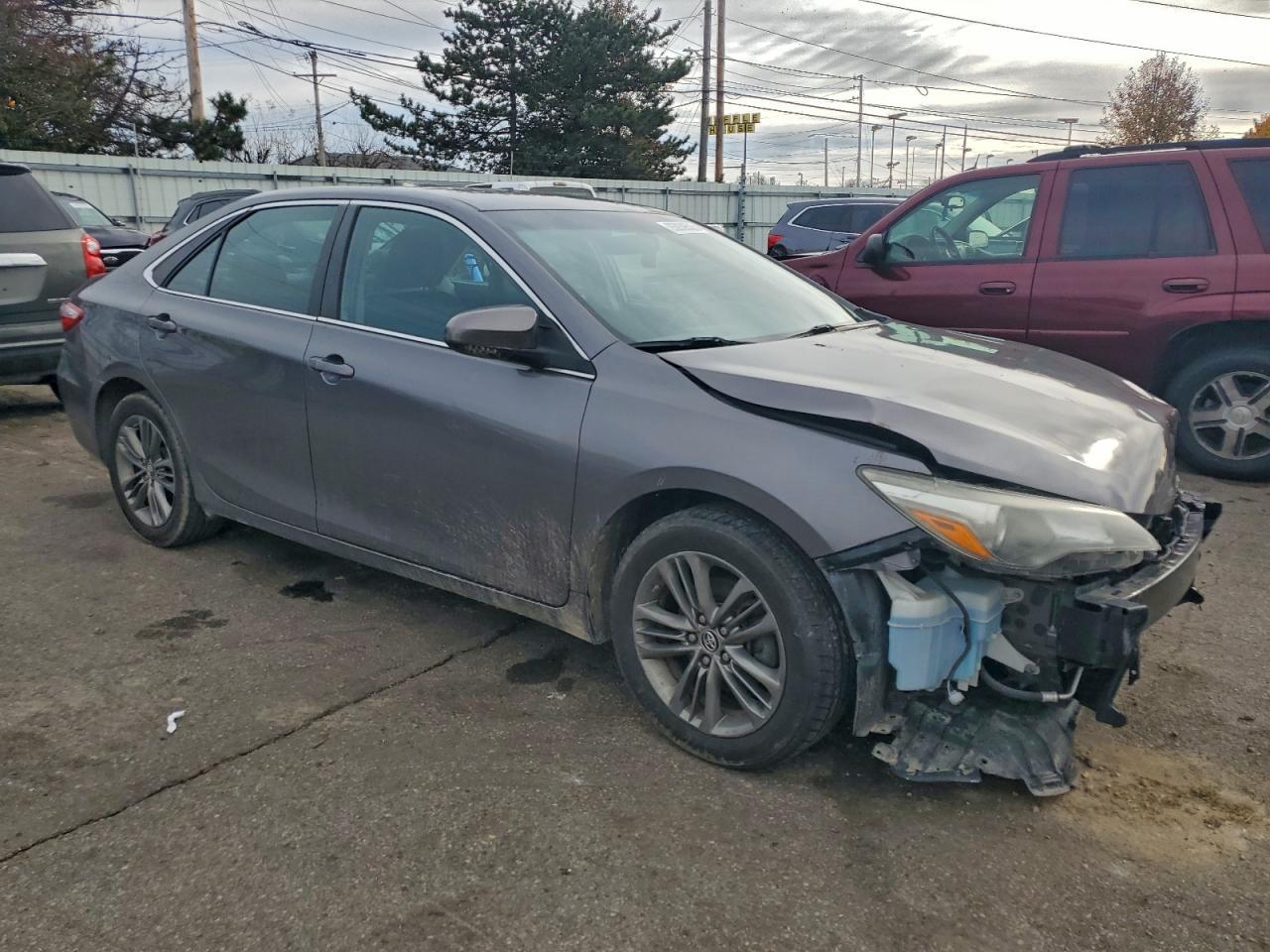 2015 TOYOTA CAMRY