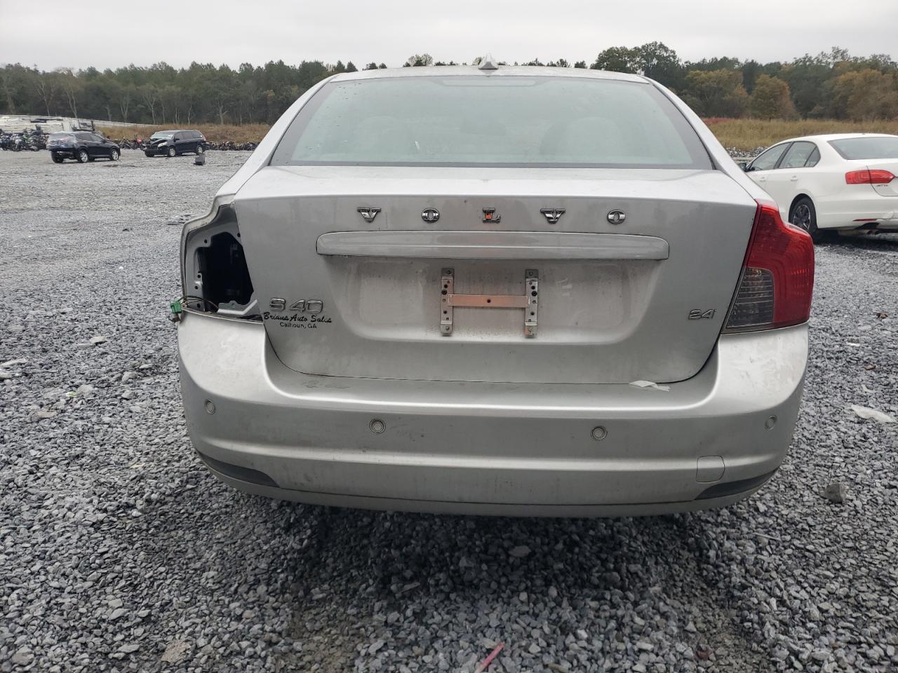 2010 VOLVO S40