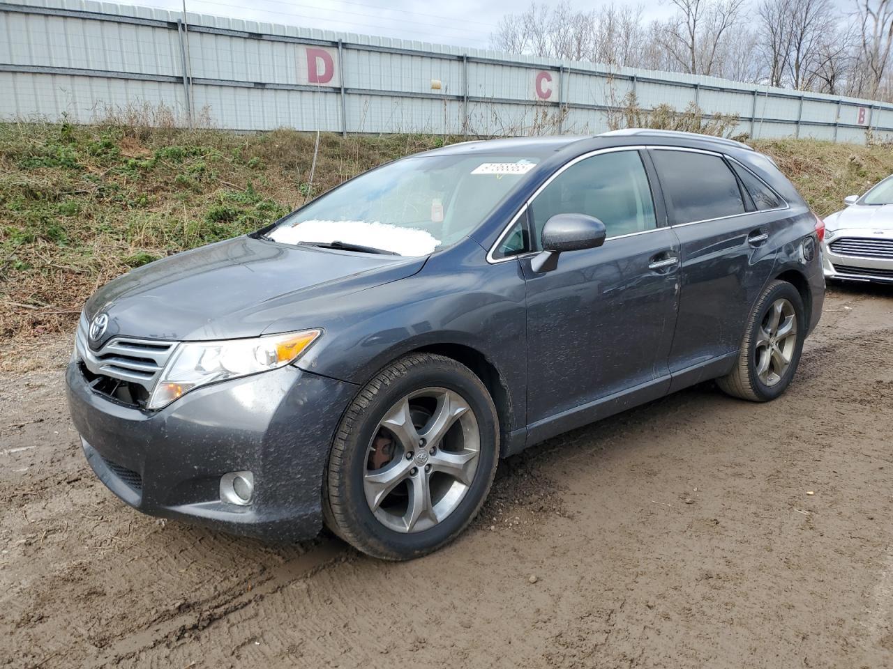 2010 TOYOTA VENZA