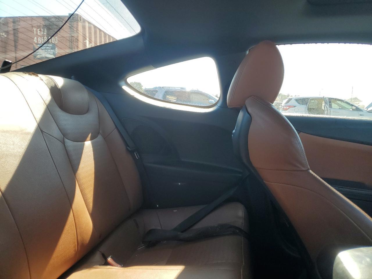 2015 HYUNDAI GENESIS