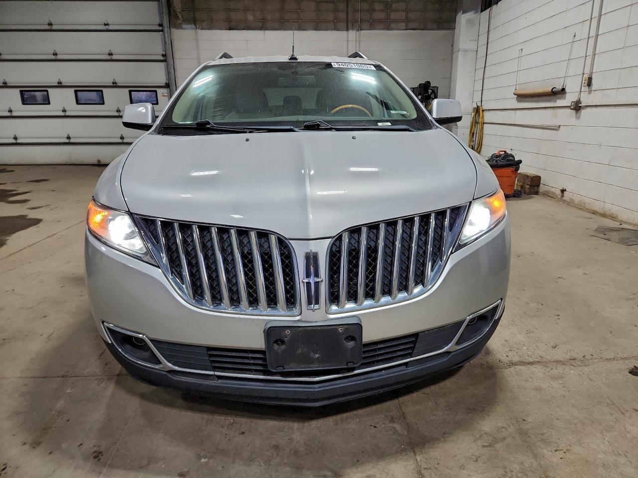 2011 LINCOLN MKX