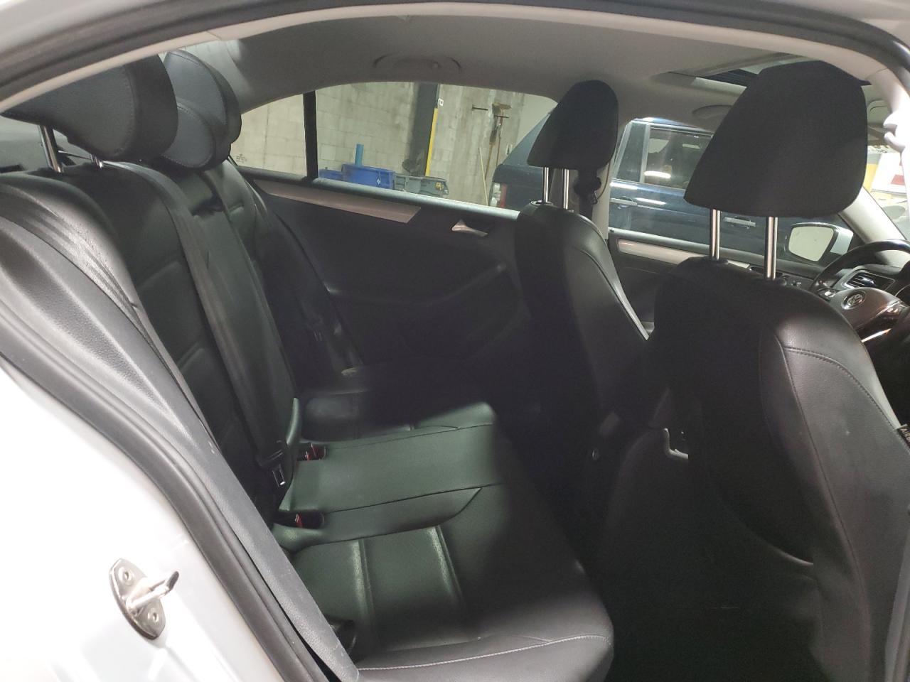 2017 VOLKSWAGEN JETTA
