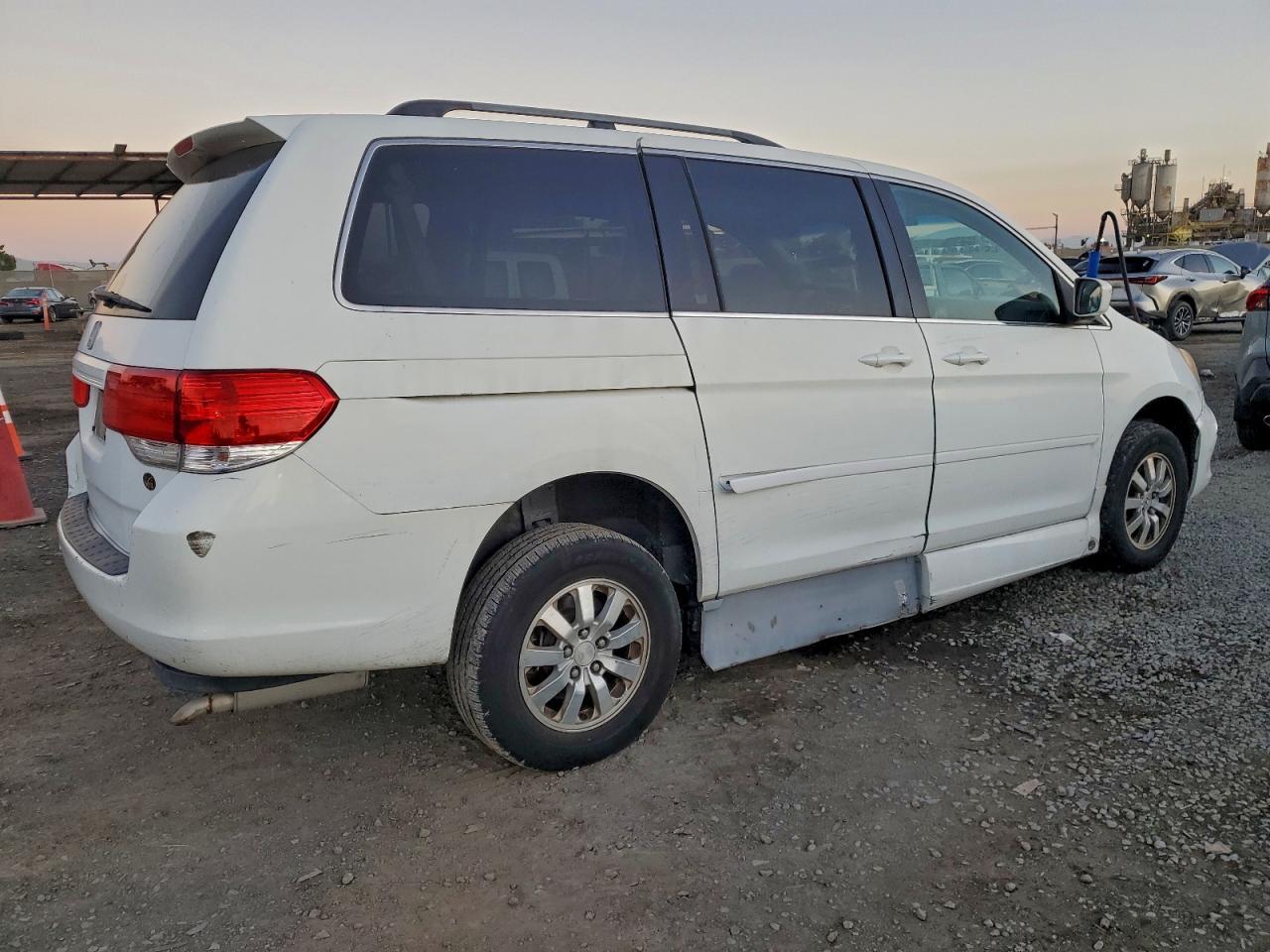 2010 HONDA ODYSSEY