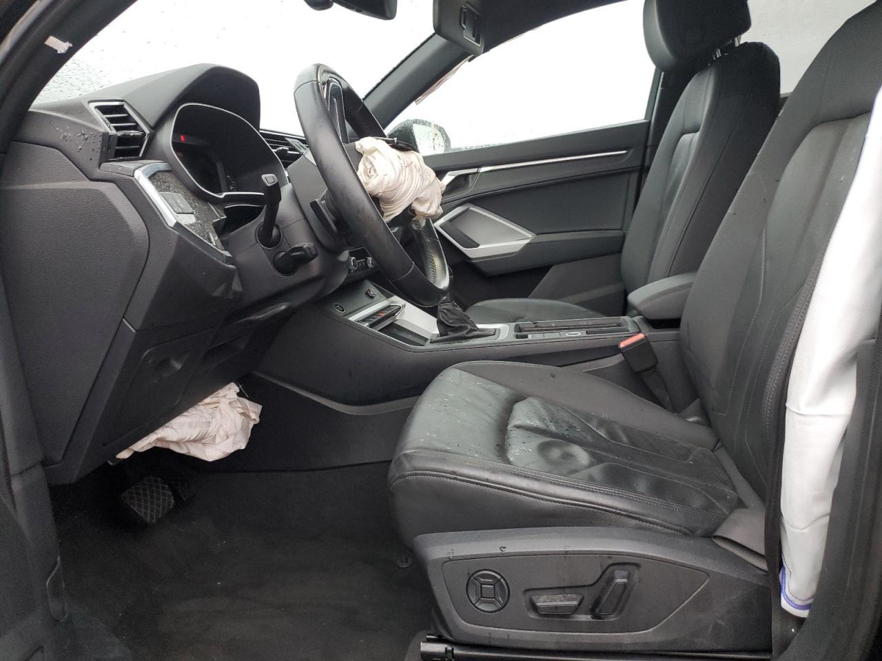 2024 AUDI Q3