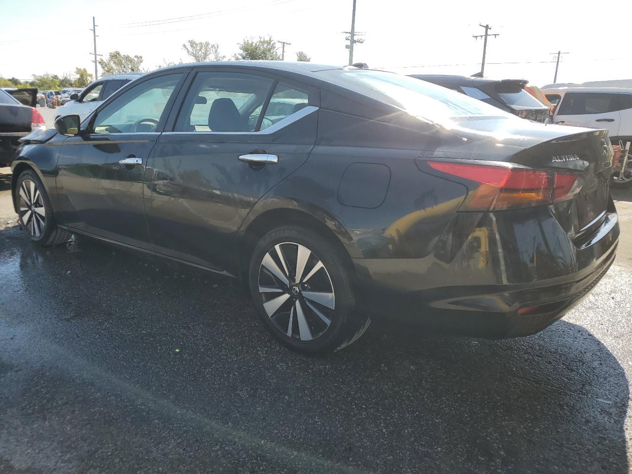 2022 NISSAN ALTIMA