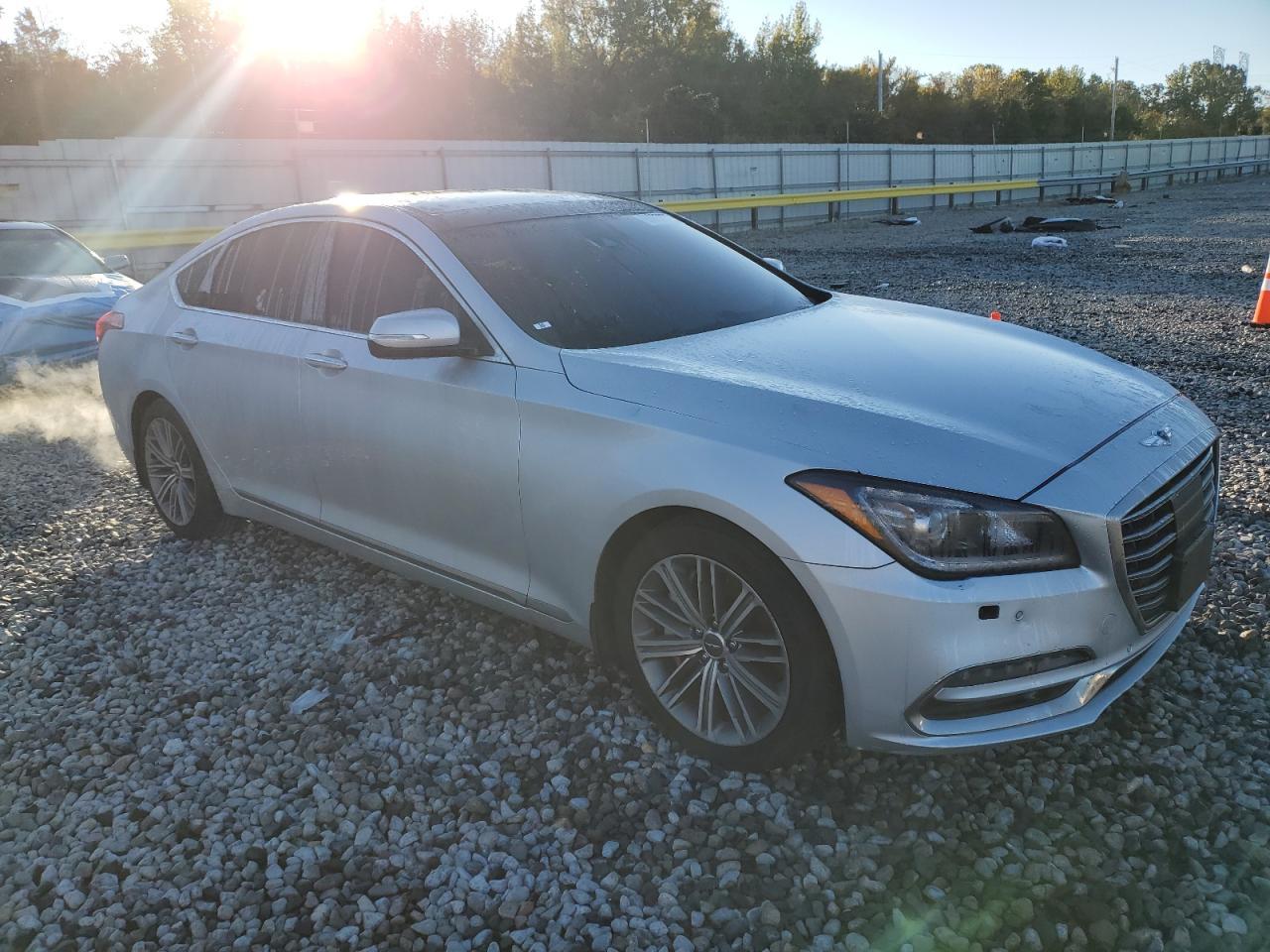 2018 GENESIS G80