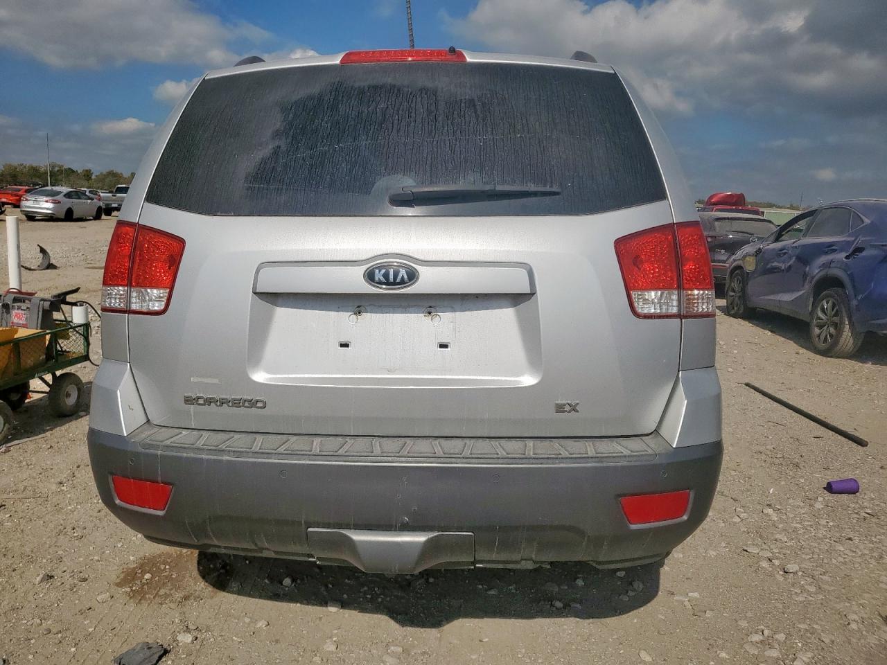 2009 KIA Borrego