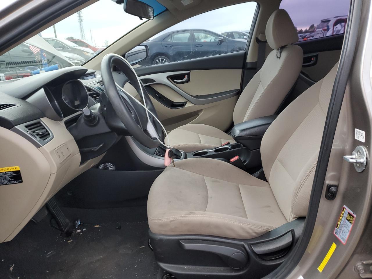 2016 HYUNDAI ELANTRA