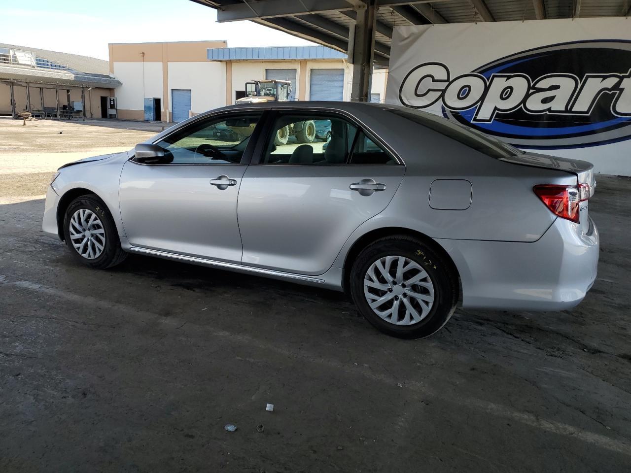 2012 TOYOTA CAMRY