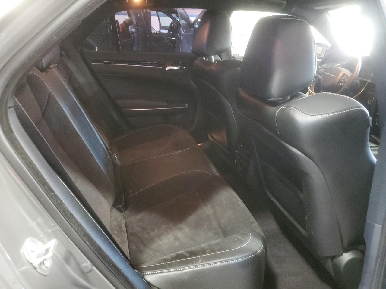 2017 CHRYSLER 300