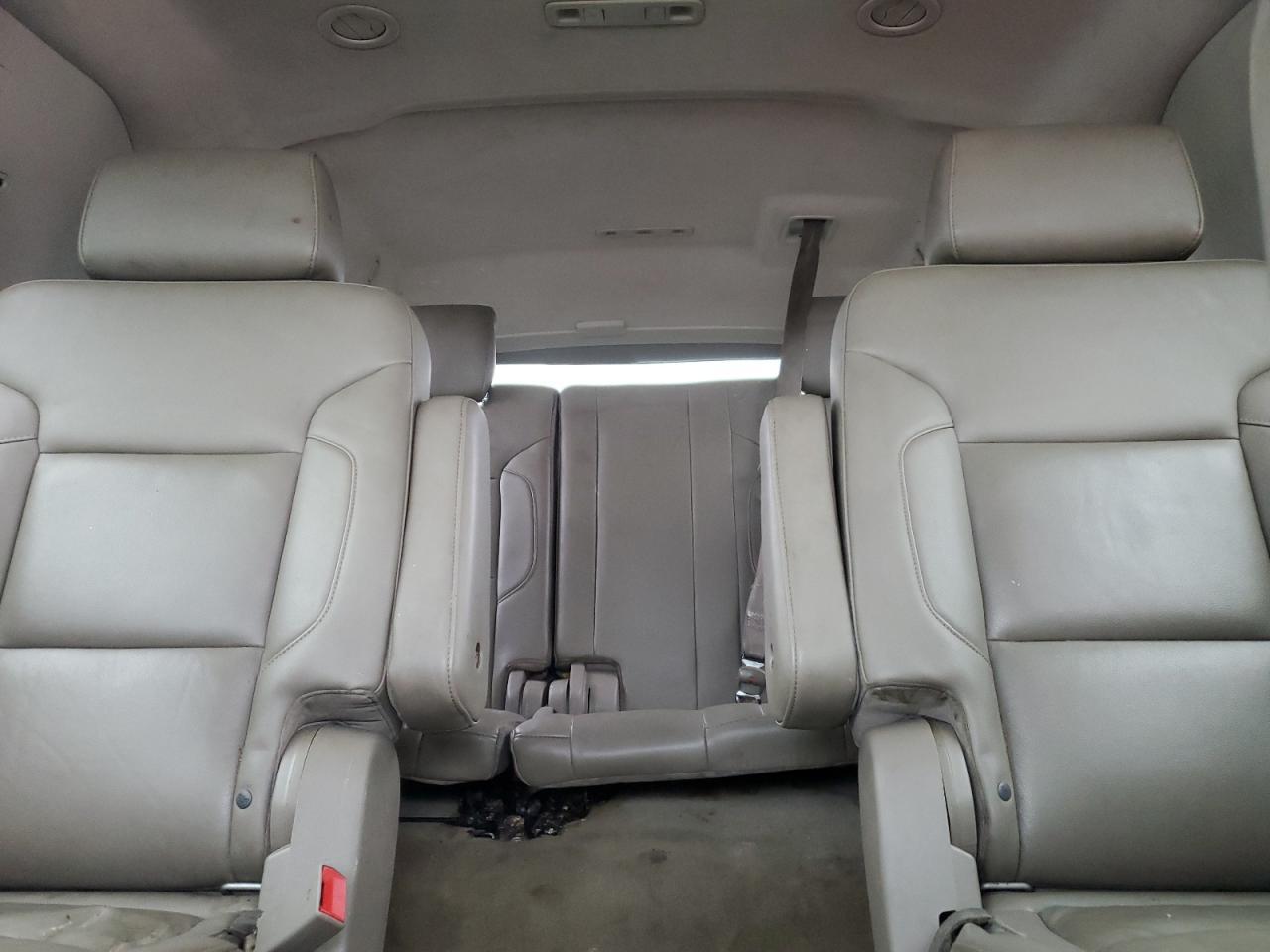 2015 CHEVROLET Suburban