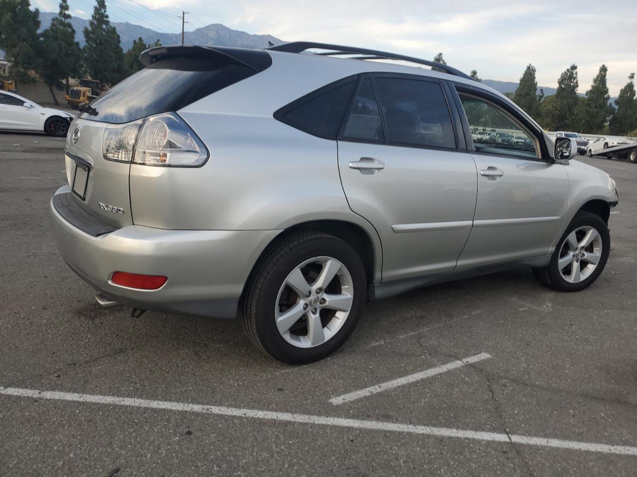 2005 LEXUS Rx 330