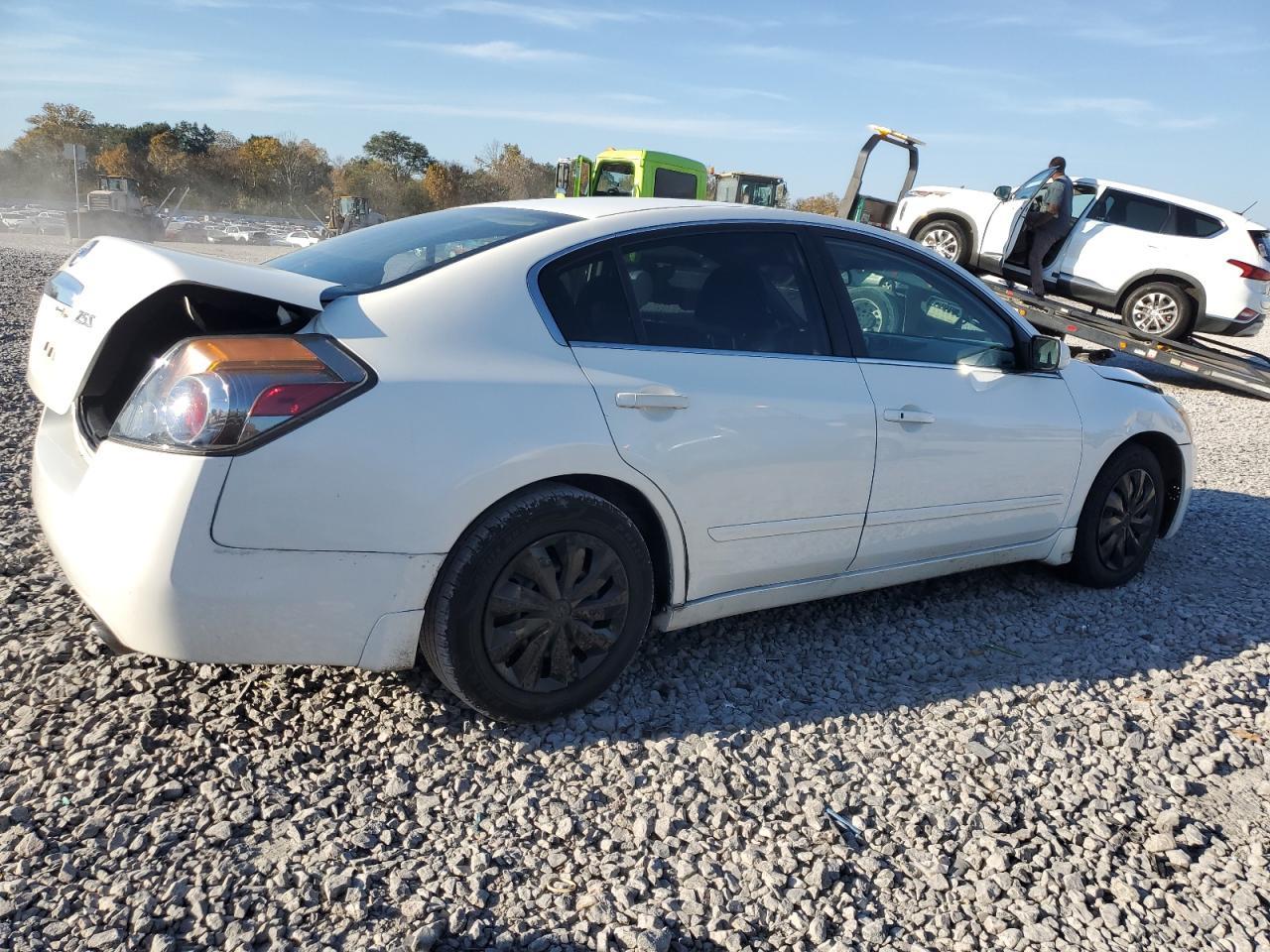 2012 NISSAN ALTIMA