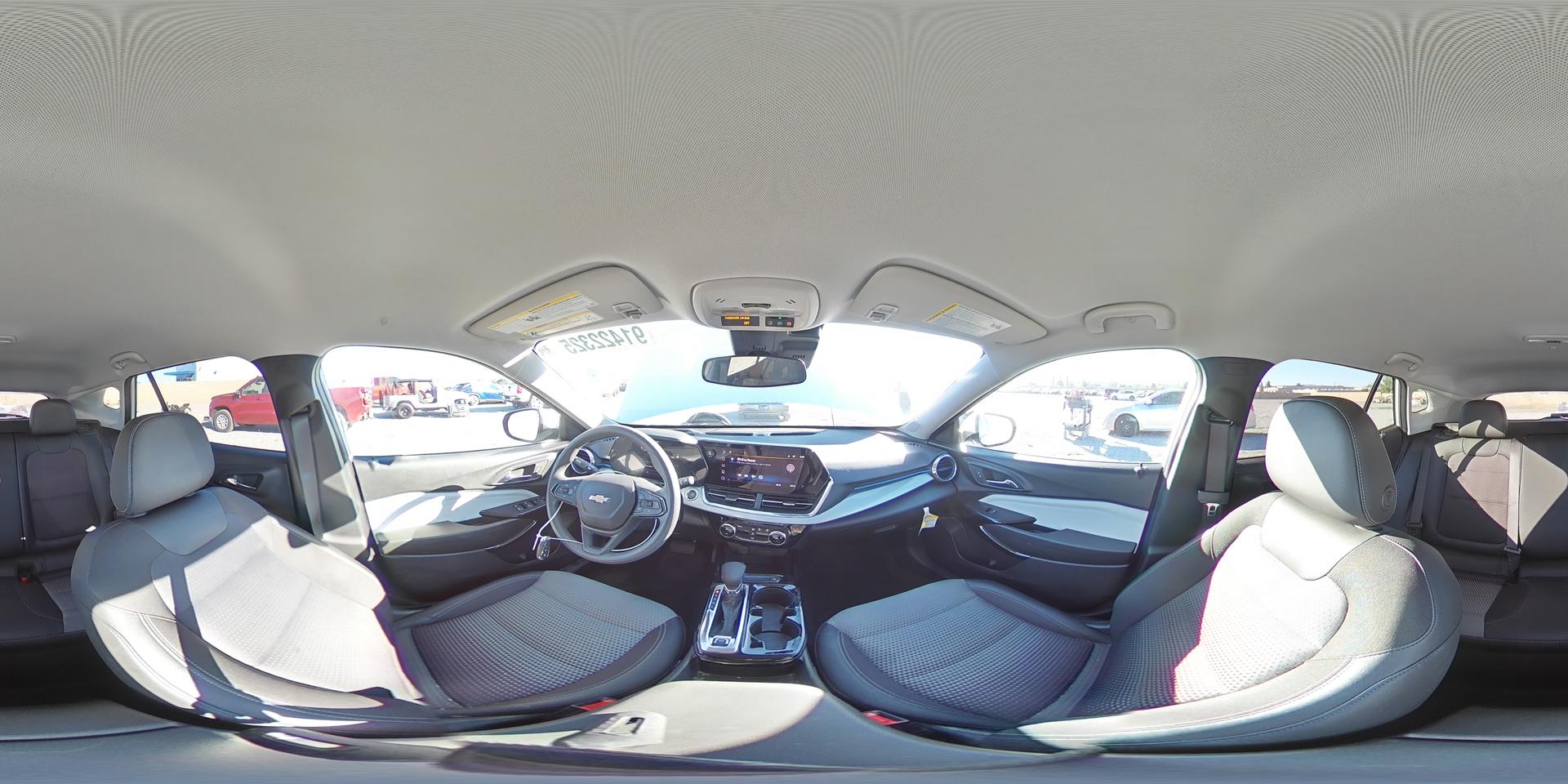 2025 CHEVROLET TRAX