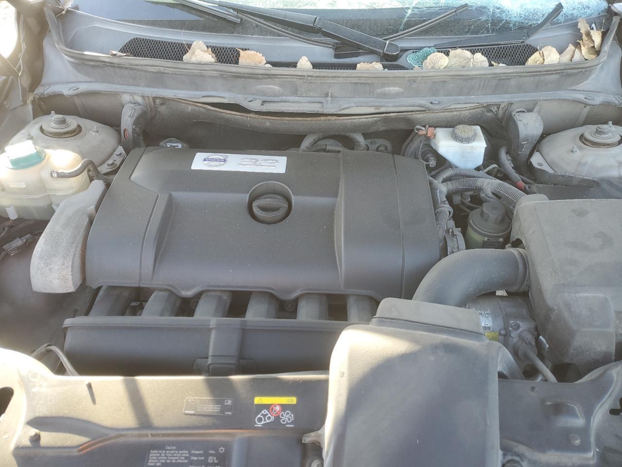 2010 VOLVO XC90