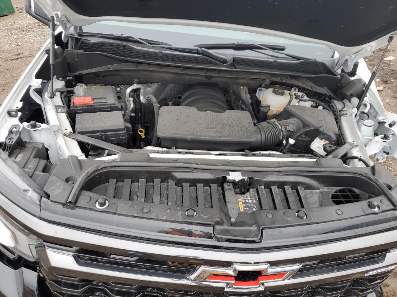 2024 CHEVROLET Silverado