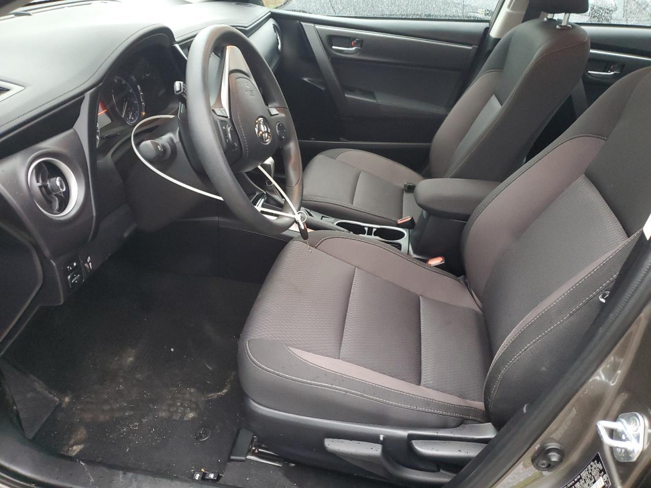 2017 TOYOTA COROLLA