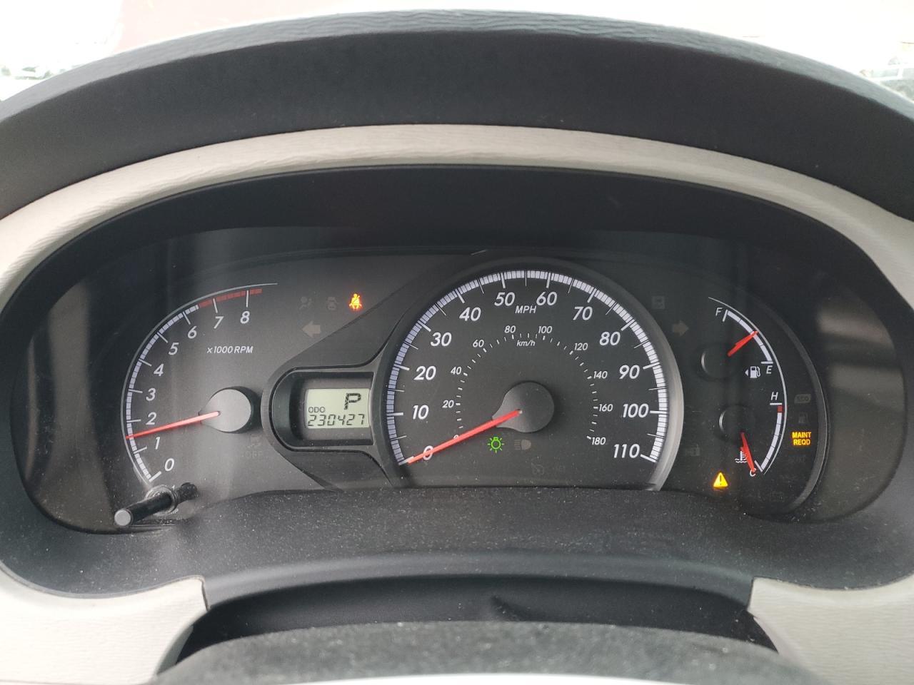 2012 TOYOTA SIENNA
