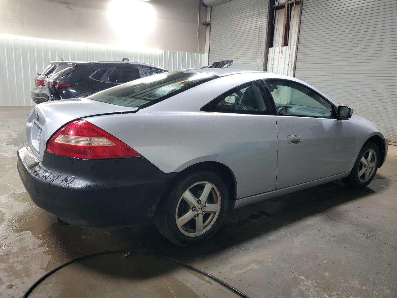 2004 HONDA ACCORD