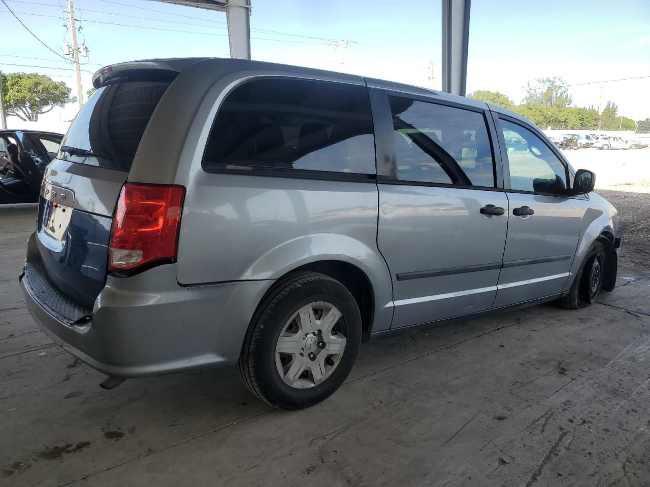 2013 DODGE GRAND CARAVAN